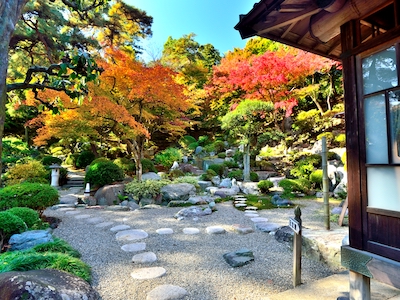 06 山徳記念館・徳明園